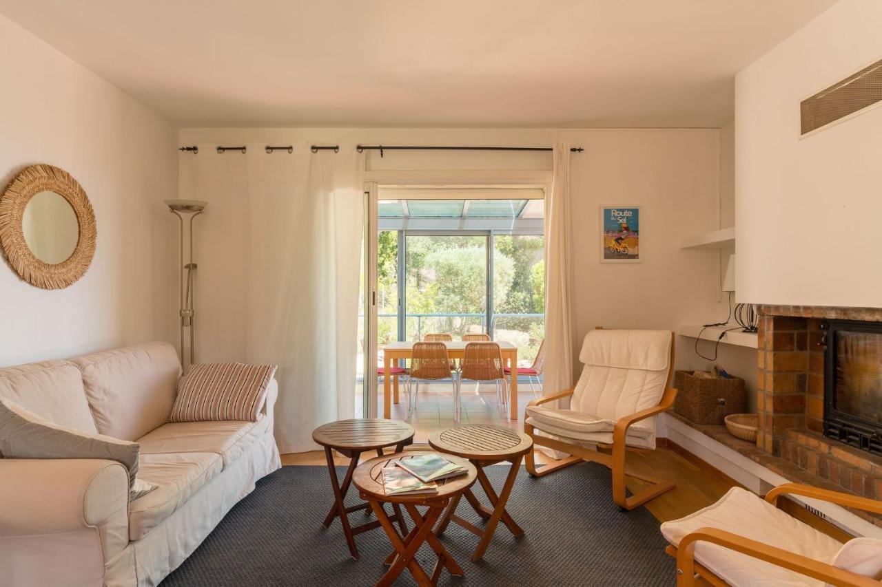 Villa Vue Mer Presqu'Ile De Giens Avec Piscine Hyeres Bagian luar foto