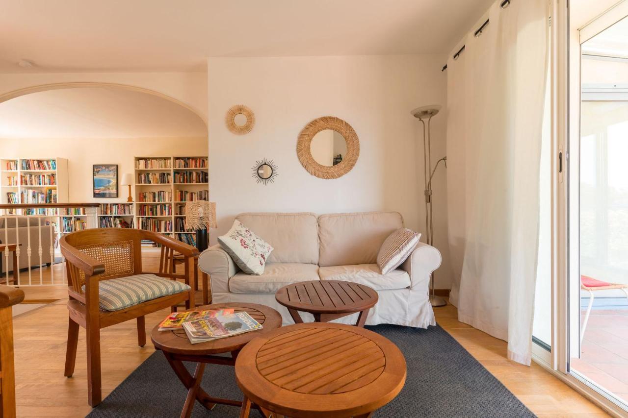 Villa Vue Mer Presqu'Ile De Giens Avec Piscine Hyeres Bagian luar foto